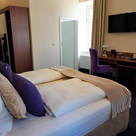 Hotel Brecherspitze Munich Luaran gambar