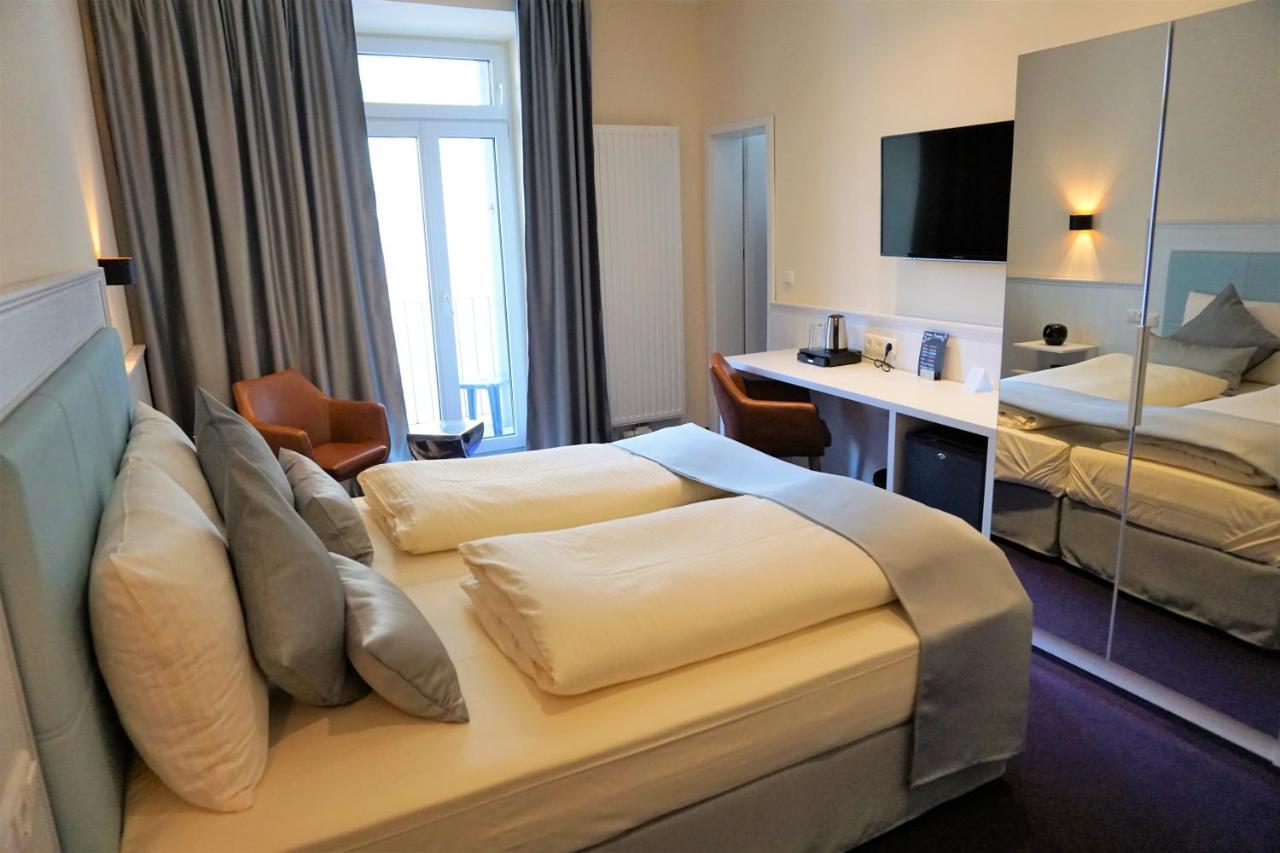 Hotel Brecherspitze Munich Luaran gambar